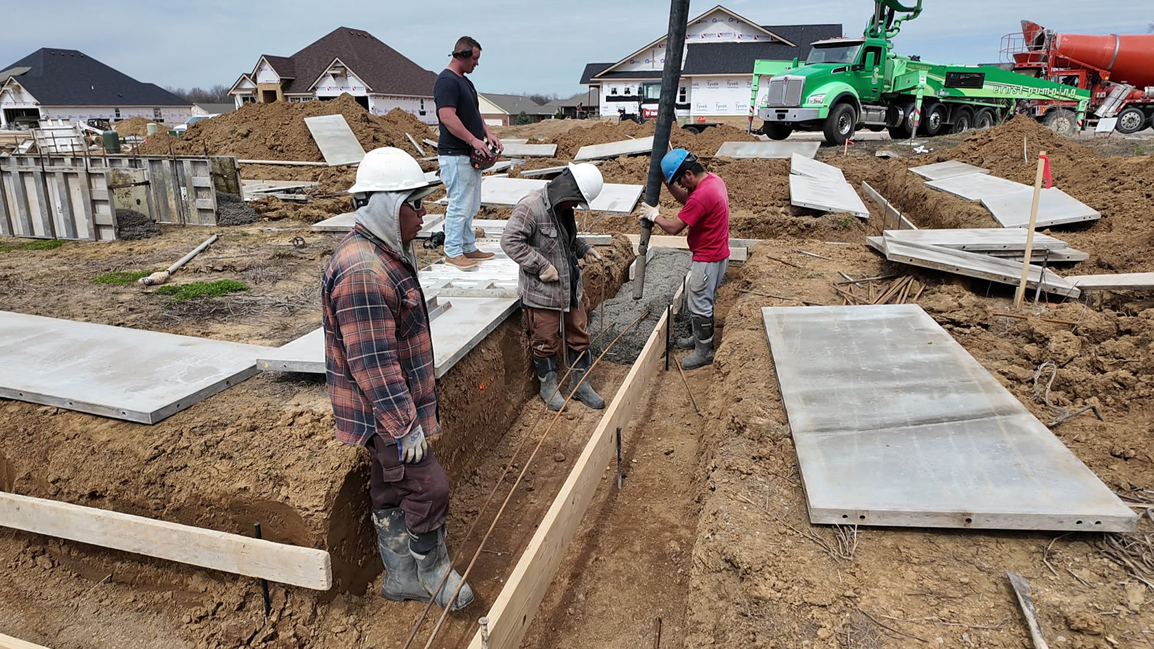 Pouring Footer2
